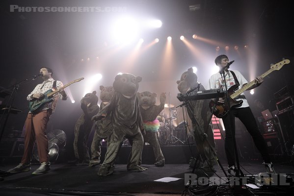 THE WOMBATS - 2022-04-29 - PARIS - La Machine (du Moulin Rouge) - Tord Overland-Knudsen - Dan Haggis